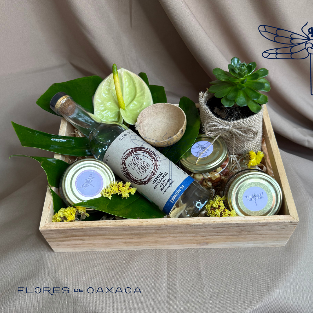 Mezcalito y botana - Image 2